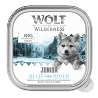 Wolf of Wilderness Junior Blue River - Pui si somon - 150 g